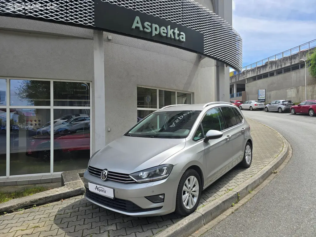 Volkswagen Golf Sportsvan, 1,4 TSI 92KW, Highline, ČR
